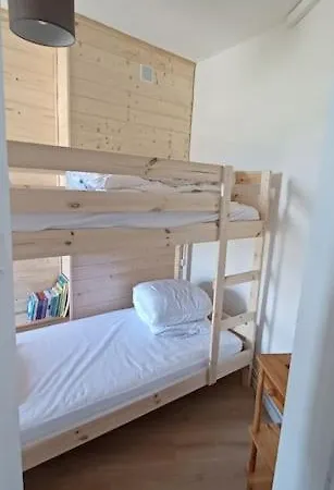 Spacieux T2 & * ليز أنغلز